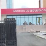 Diez nombres vinculados a contrataciones bajo sospecha en el INSESO