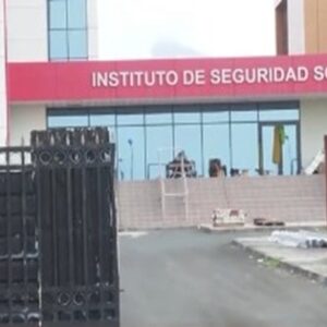 Diez nombres vinculados a contrataciones bajo sospecha en el INSESO