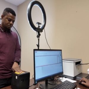 Passeports à Houston pour la diaspora équato-guinéenne