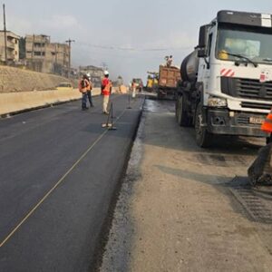 Camions sur le corridor Douala-Bangui financé par la Banque mondiale