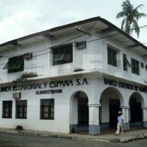 Investigación de NEXOS-GE sobre la quiebra y descapitalización de GUINEXTEBANK en Guinea Ecuatorial